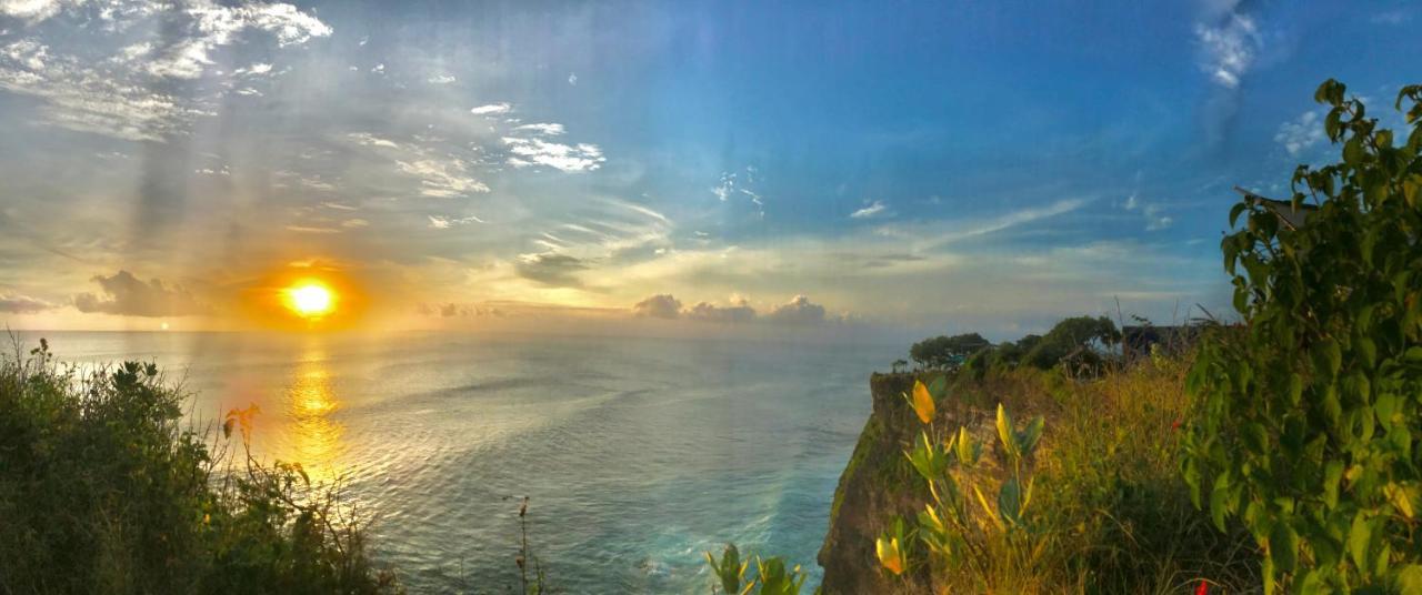 Satria Bungalow Uluwatu  Exterior photo