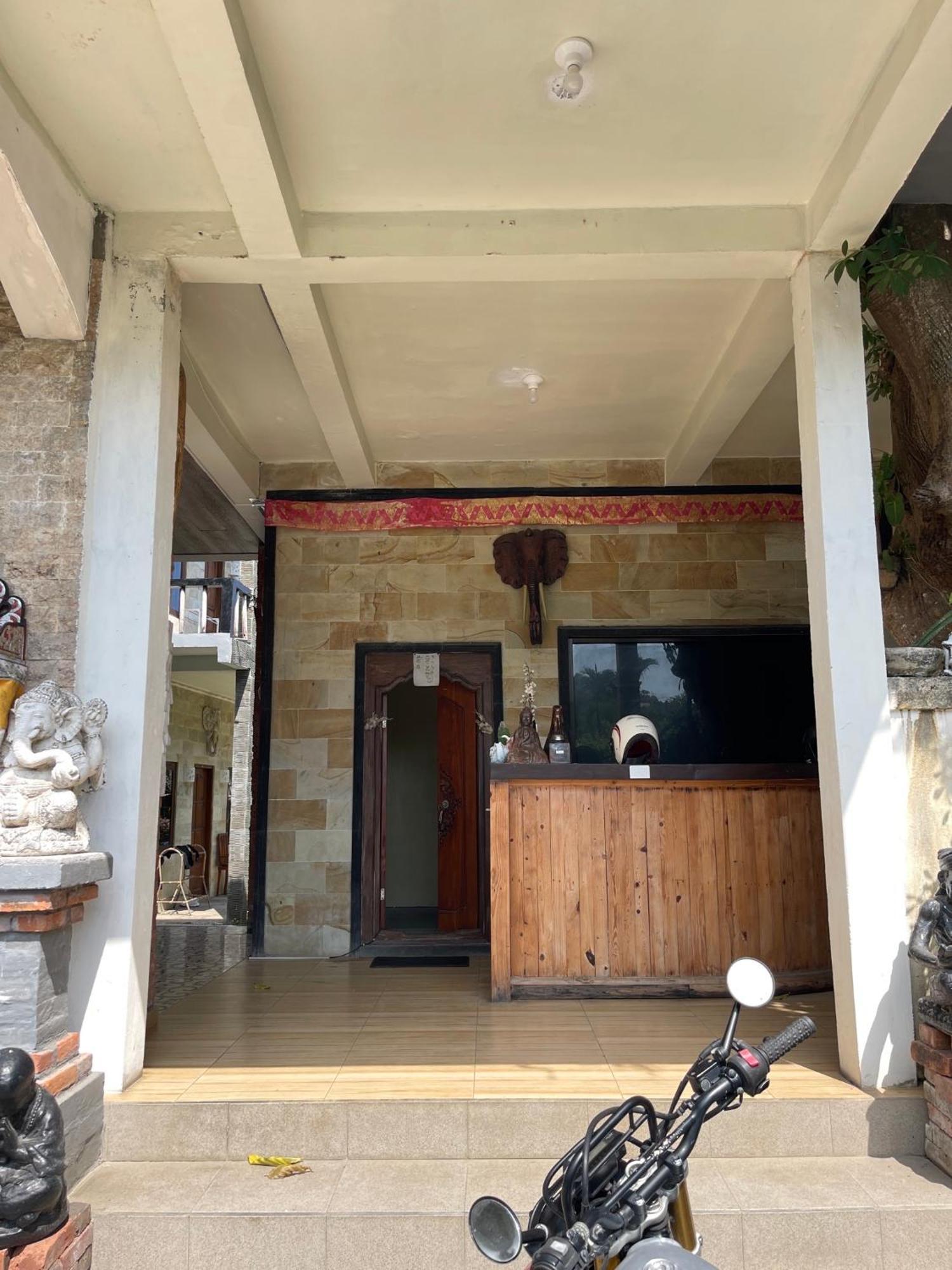 Satria Bungalow Uluwatu  Exterior photo