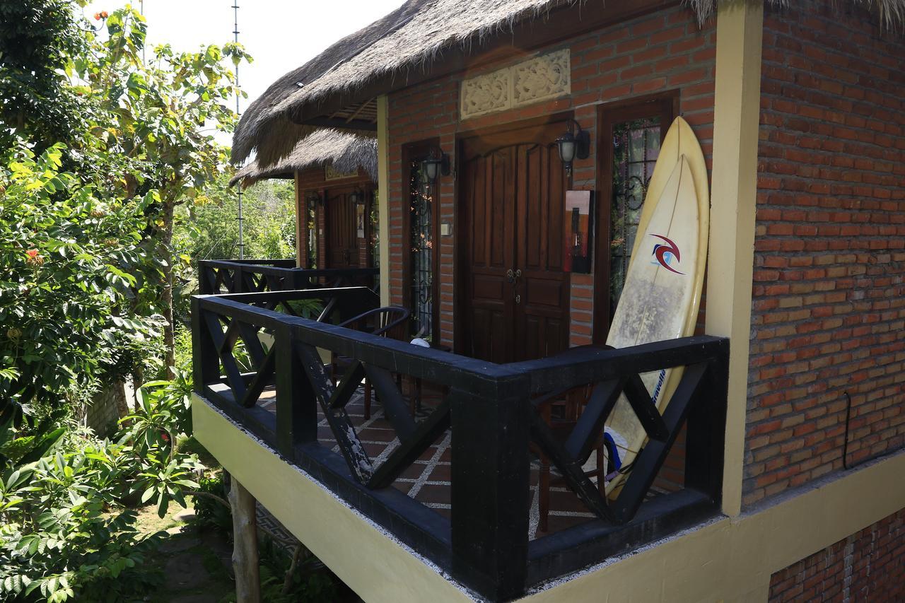 Satria Bungalow Uluwatu  Exterior photo
