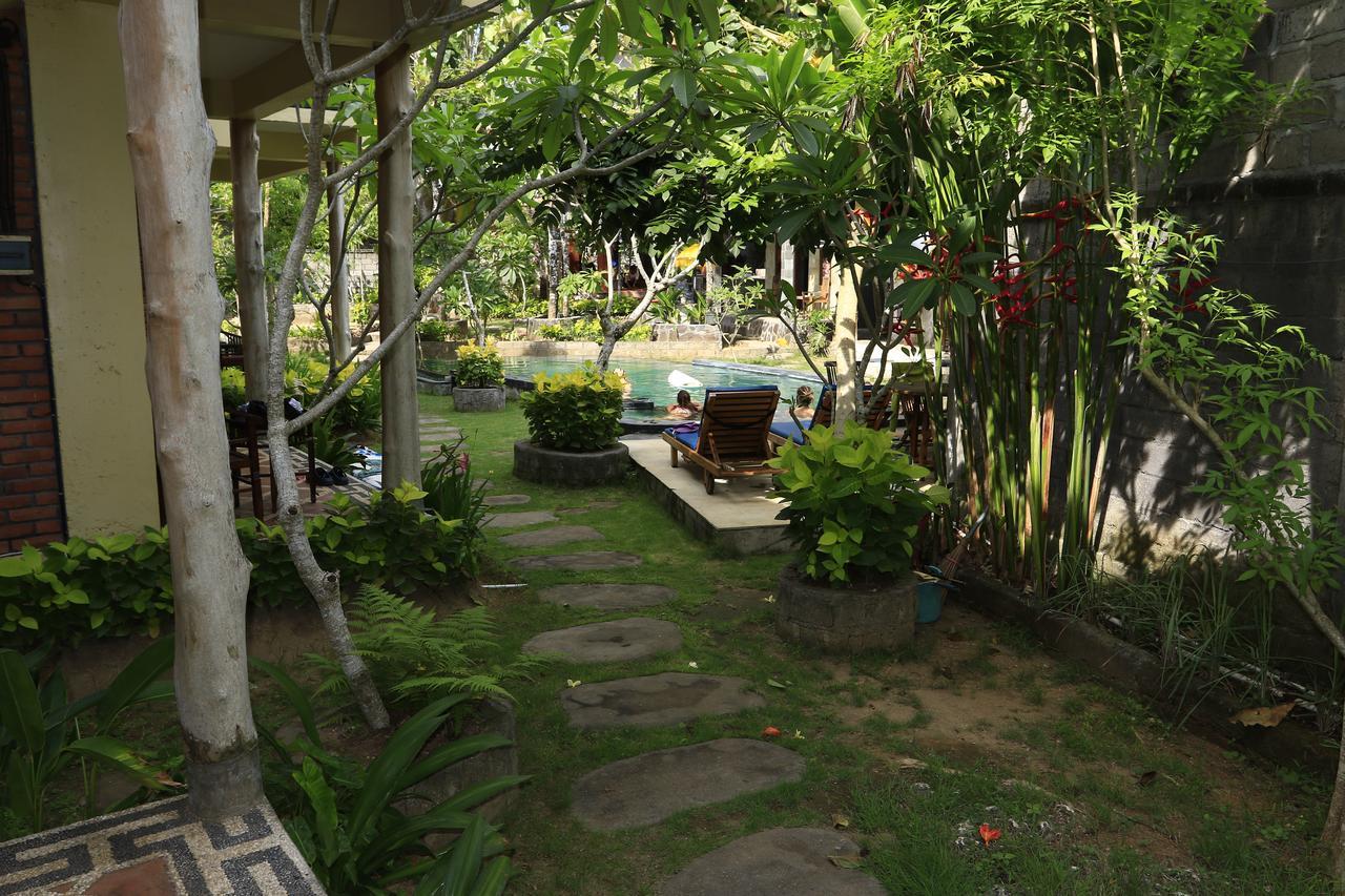 Satria Bungalow Uluwatu  Exterior photo