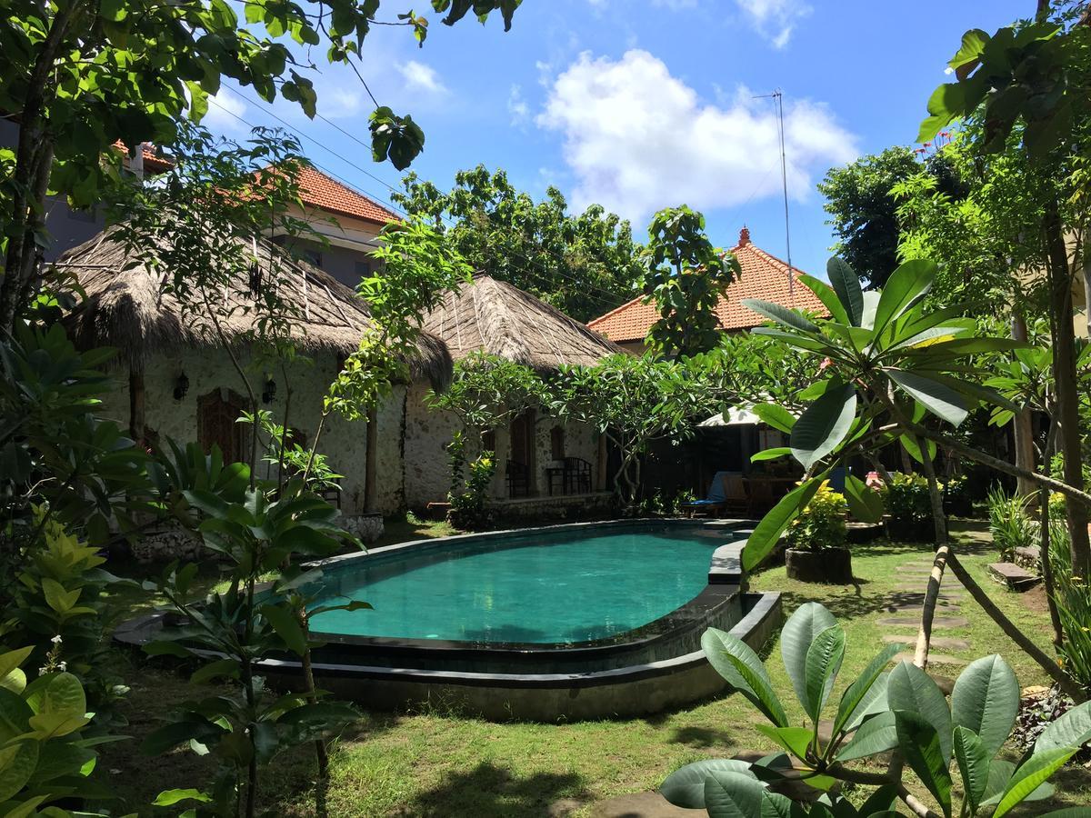 Satria Bungalow Uluwatu  Exterior photo