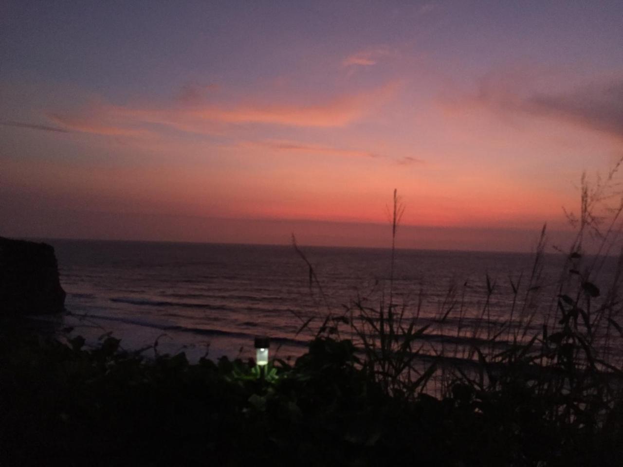 Satria Bungalow Uluwatu  Exterior photo